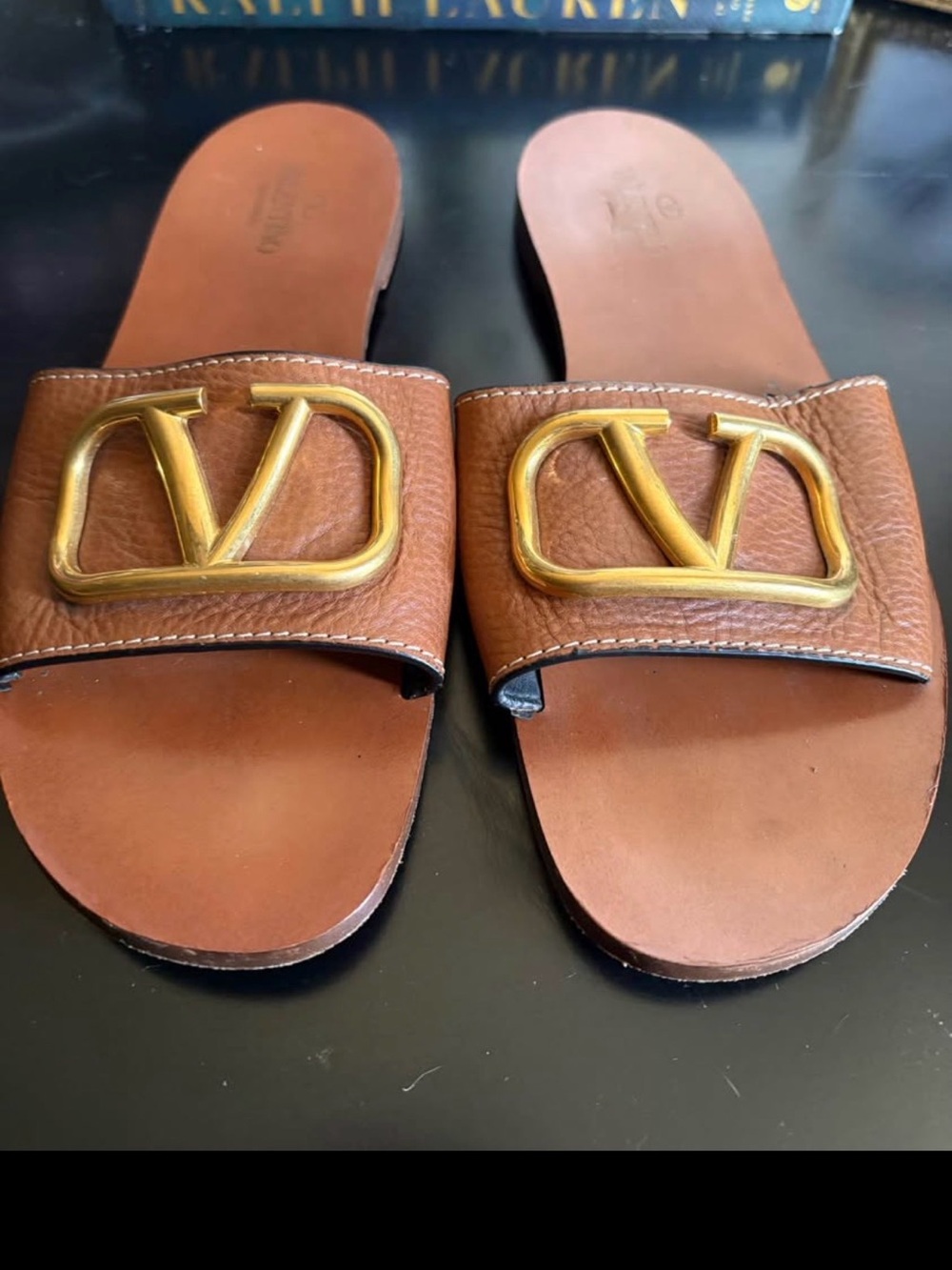 Valentino Garavani Tan Leather Embossed Logo Insole